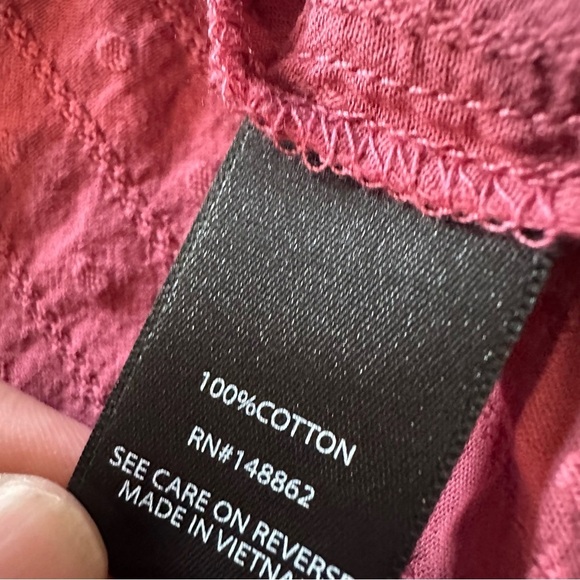 Torrid Textured Pink Top - Picture 4 of 4